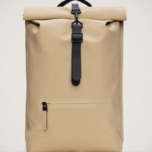 NWT Rain Backpack Rolltop Sand